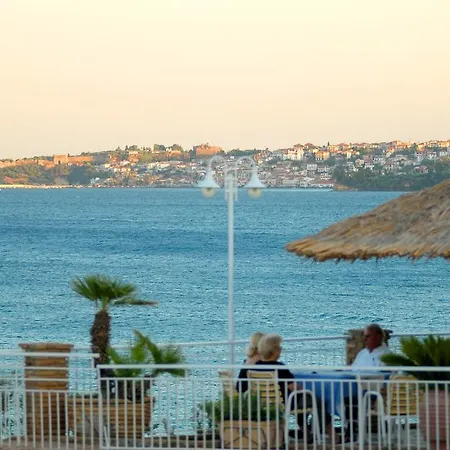 Appartement Akti Peroulia