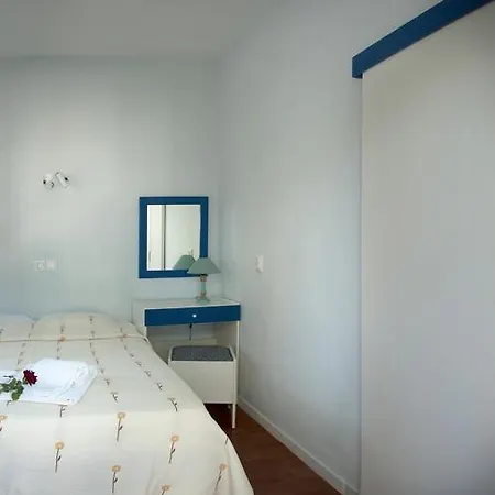 Akti Peroulia Apartment *